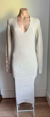 Aritzia Wilfred Deep V-Neck Ribbed Knit Midi Dress  small